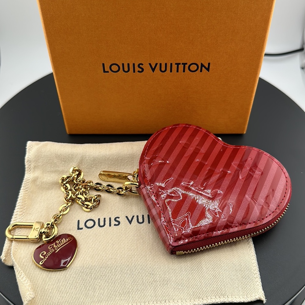 Louis Vuitton Vernis Rayures Coeur Heart Coin Purse Authentic Limited Edition - Picture 11 of 14